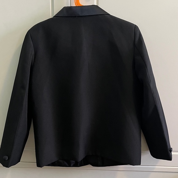 COPY - Boy Size 6 Black Jacket - Picture 2 of 4
